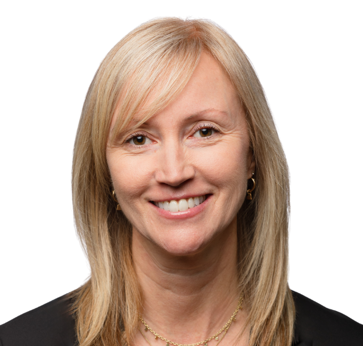 Stephanie's headshot